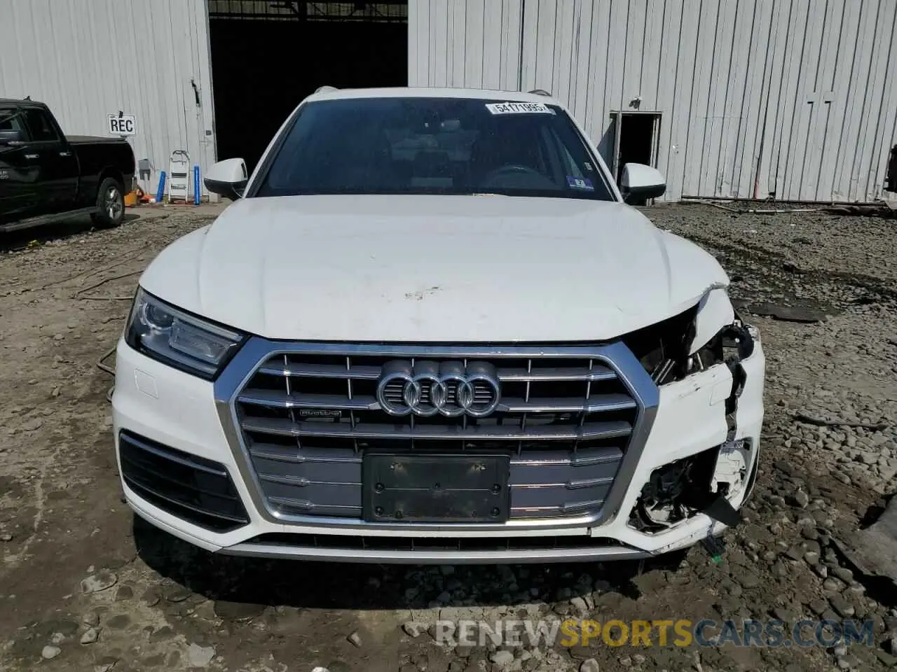 5 Photograph of a damaged car WA1ANAFY4K2036302 AUDI Q5 2019