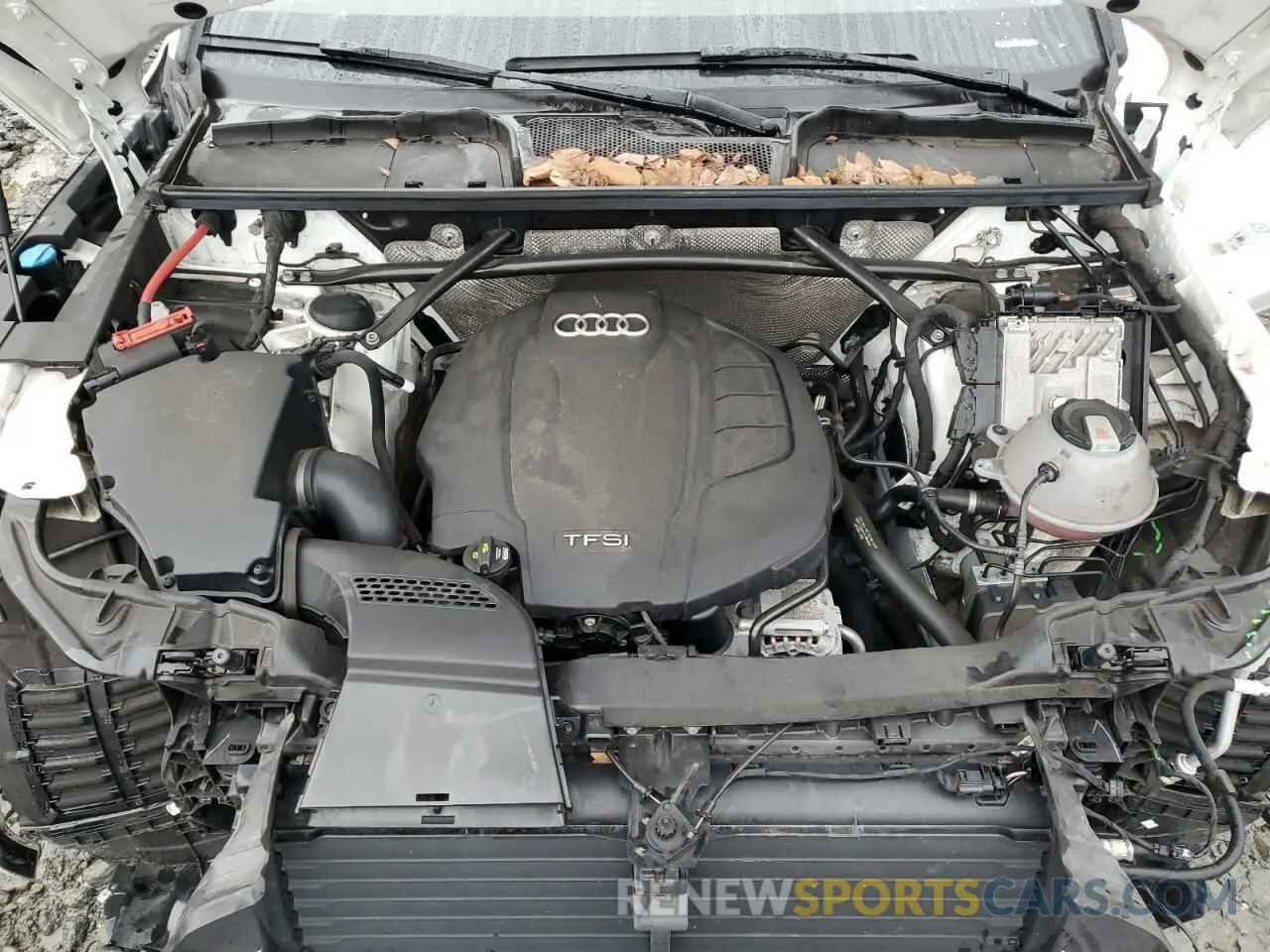 12 Photograph of a damaged car WA1ANAFY4K2067839 AUDI Q5 2019