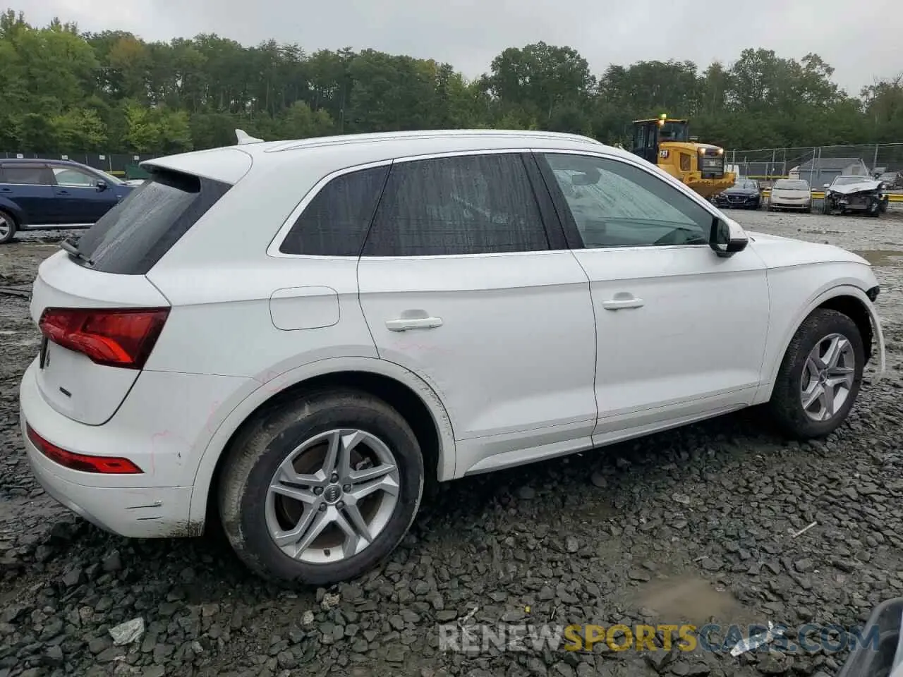 3 Photograph of a damaged car WA1ANAFY4K2067839 AUDI Q5 2019