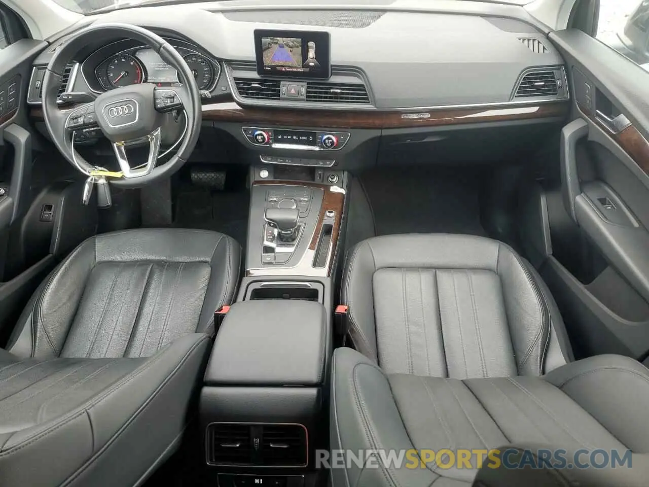 8 Photograph of a damaged car WA1ANAFY4K2096922 AUDI Q5 2019