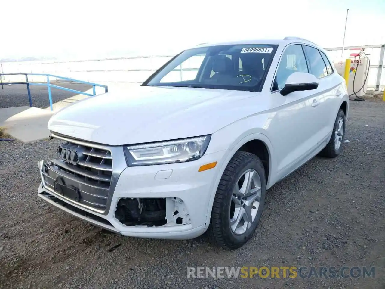 2 Photograph of a damaged car WA1ANAFY4K2113704 AUDI Q5 2019