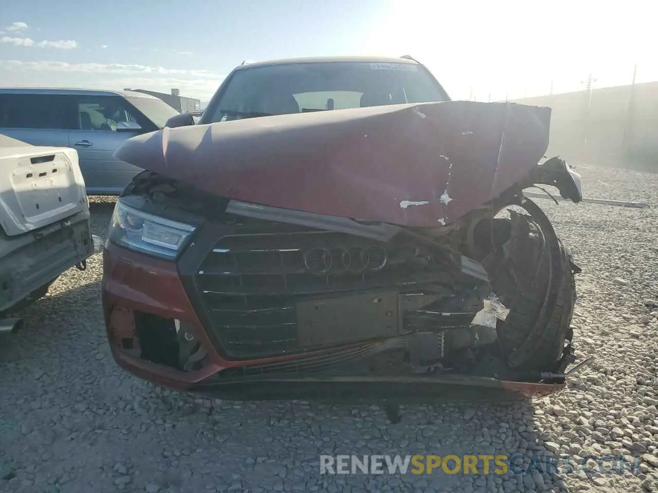 5 Photograph of a damaged car WA1ANAFY4K2130423 AUDI Q5 2019