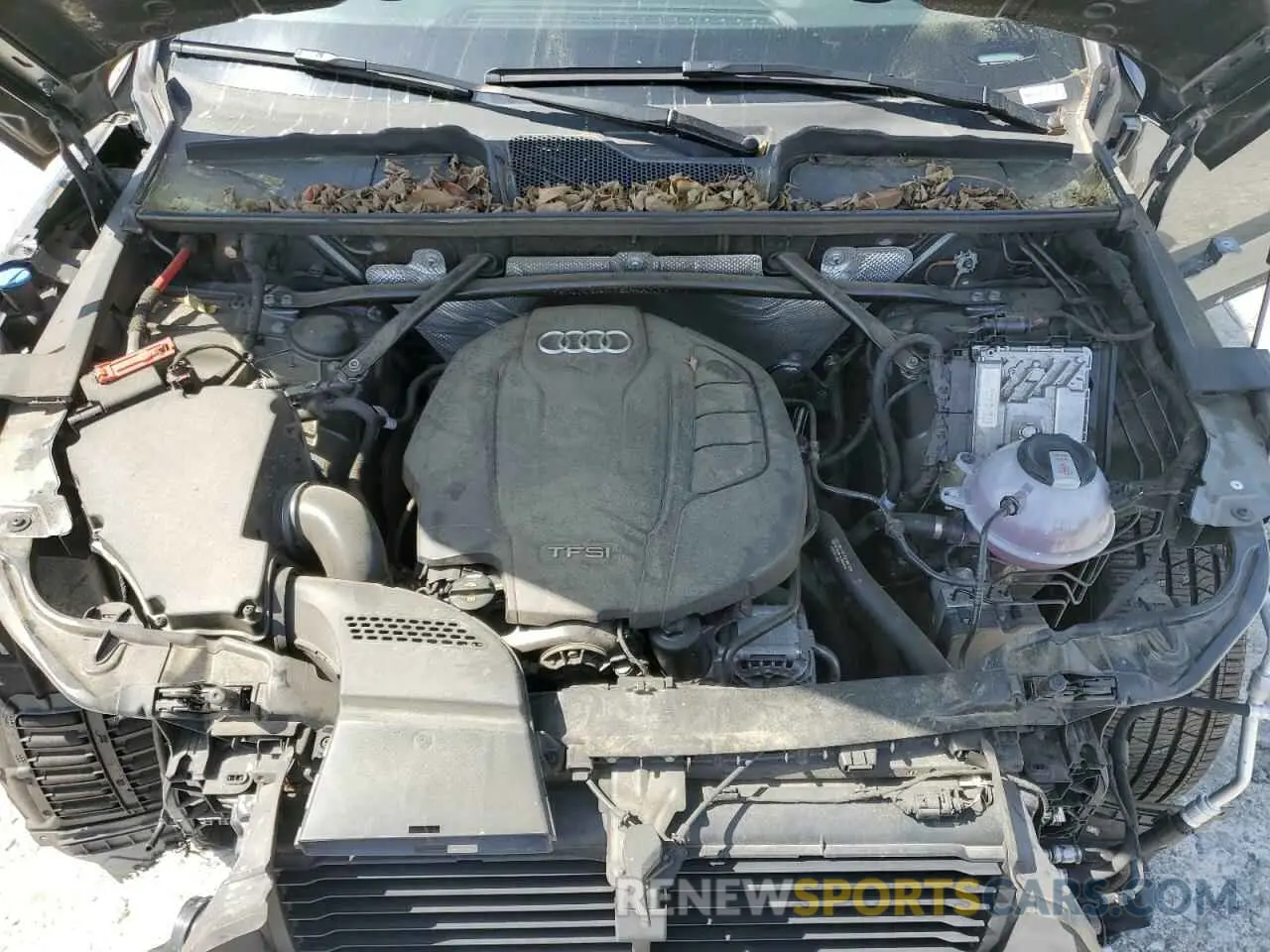 12 Photograph of a damaged car WA1ANAFY5K2127790 AUDI Q5 2019