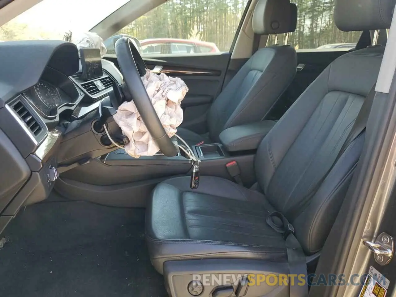 7 Photograph of a damaged car WA1ANAFY5K2129359 AUDI Q5 2019