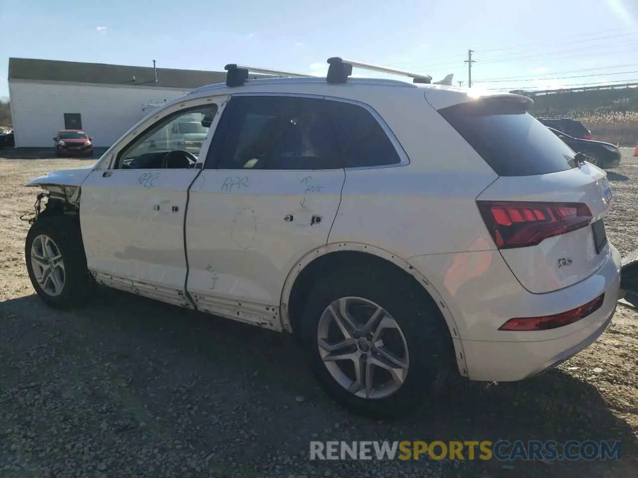 2 Photograph of a damaged car WA1ANAFY5K2136439 AUDI Q5 2019