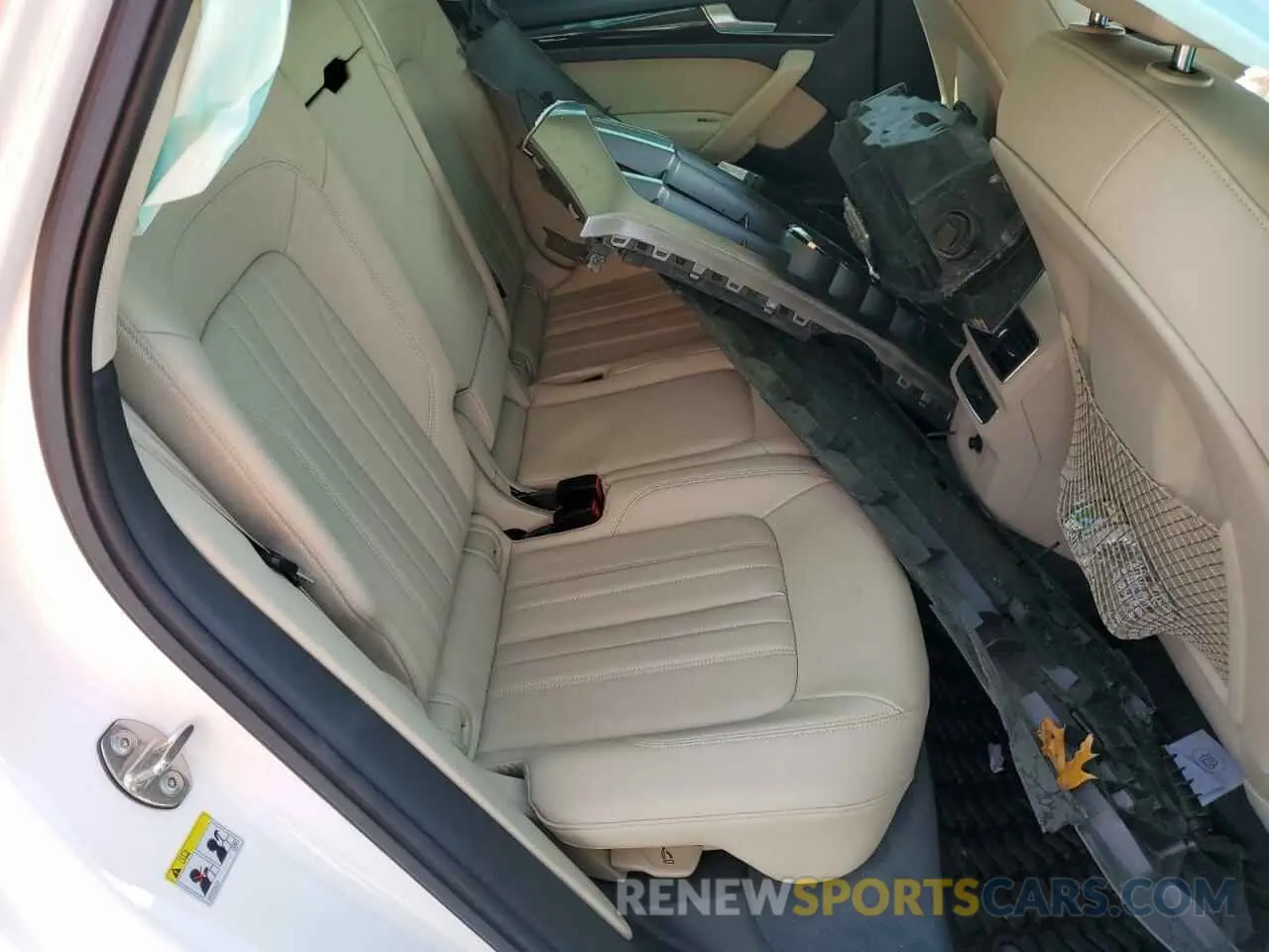 11 Photograph of a damaged car WA1ANAFY5K2144234 AUDI Q5 2019