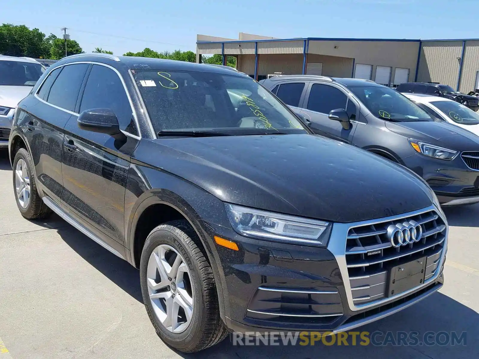 1 Photograph of a damaged car WA1ANAFY6K2045096 AUDI Q5 2019