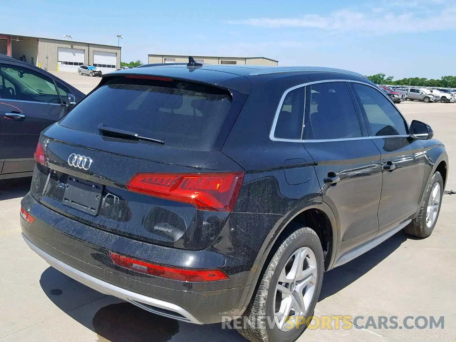 4 Photograph of a damaged car WA1ANAFY6K2045096 AUDI Q5 2019