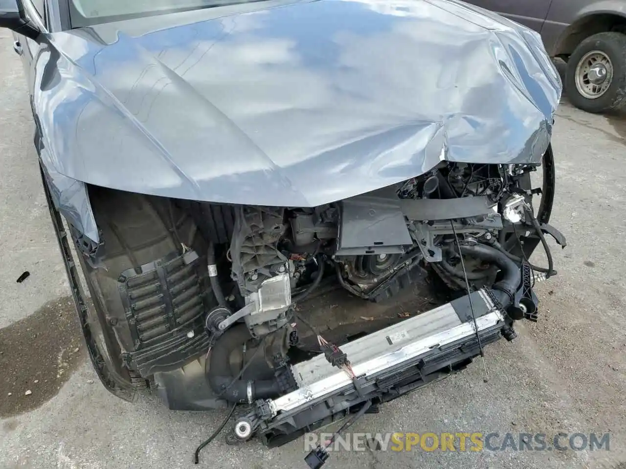 9 Photograph of a damaged car WA1ANAFY6K2066241 AUDI Q5 2019