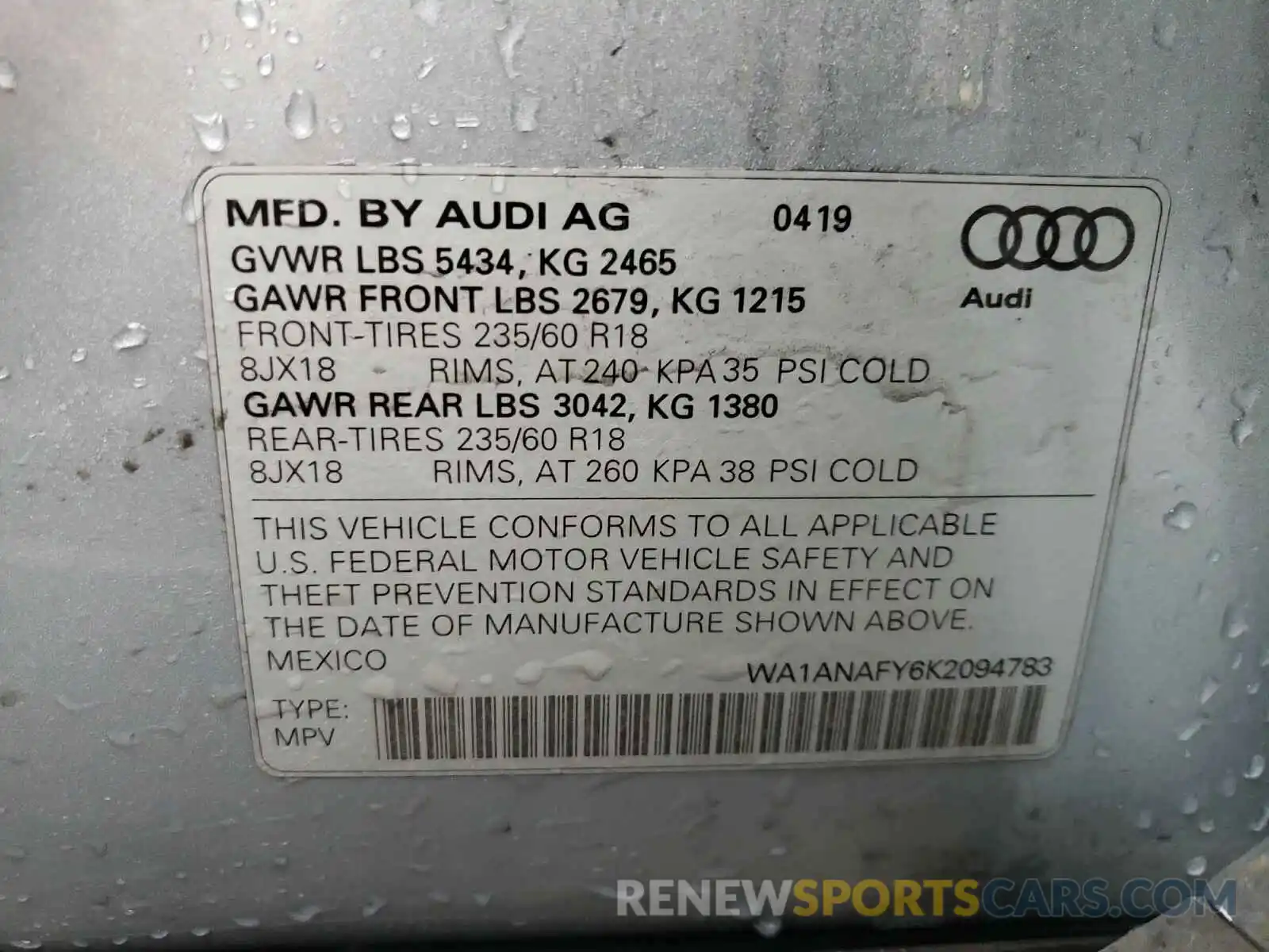 10 Photograph of a damaged car WA1ANAFY6K2094783 AUDI Q5 2019