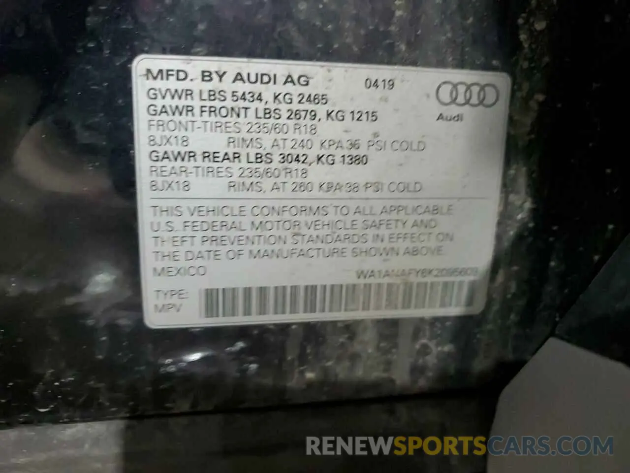 15 Photograph of a damaged car WA1ANAFY6K2095609 AUDI Q5 2019