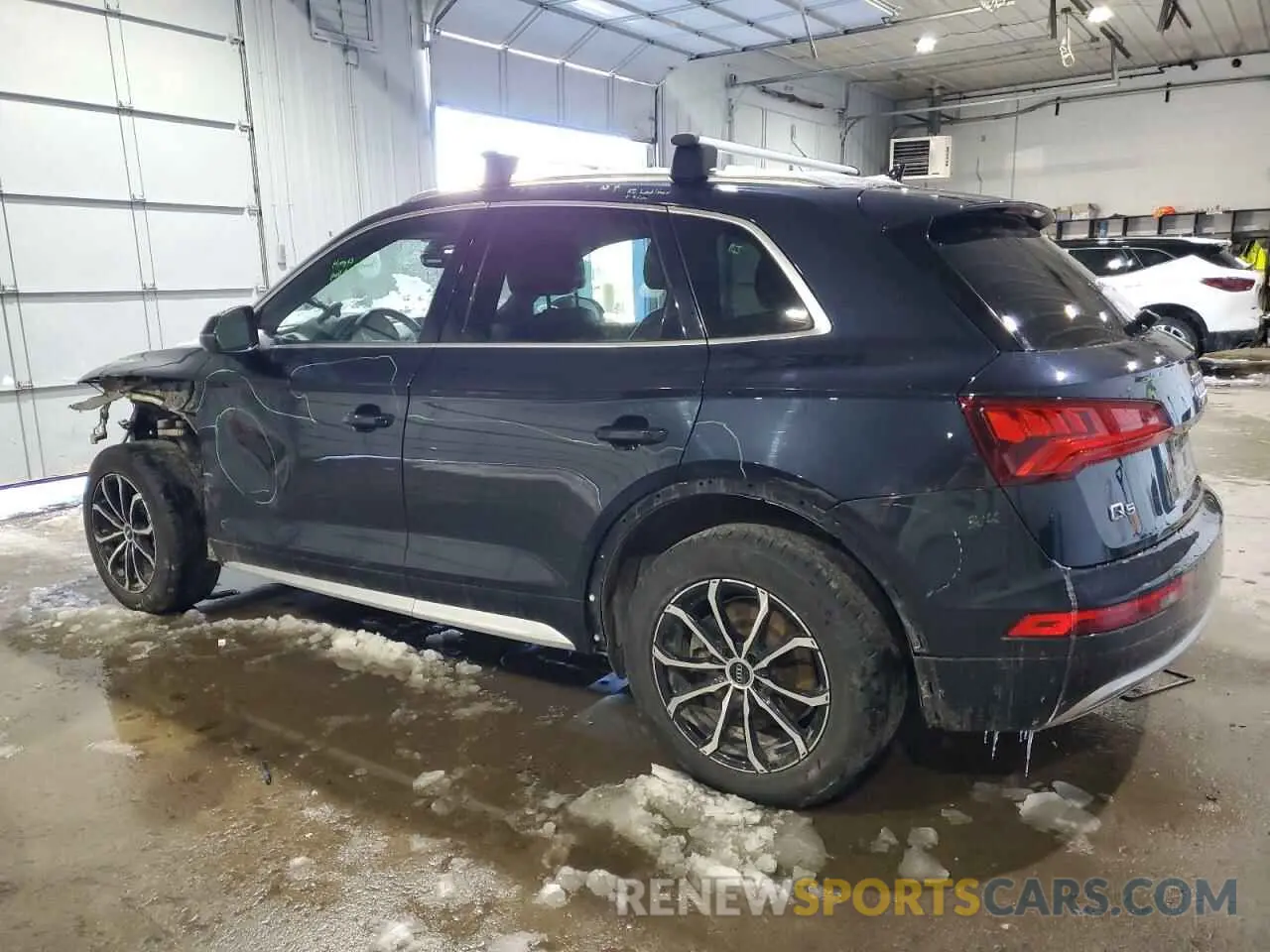 2 Photograph of a damaged car WA1ANAFY6K2095609 AUDI Q5 2019