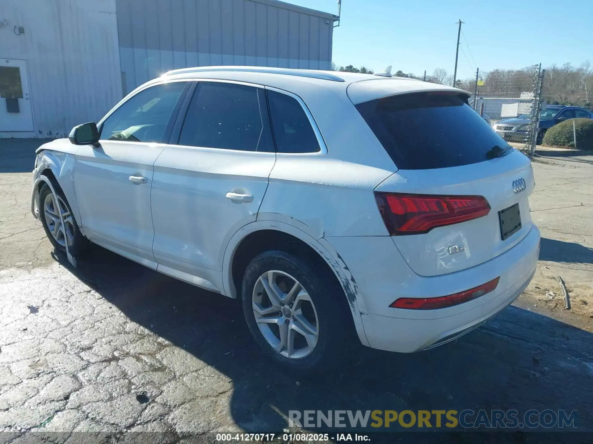 3 Photograph of a damaged car WA1ANAFY6K2110626 AUDI Q5 2019