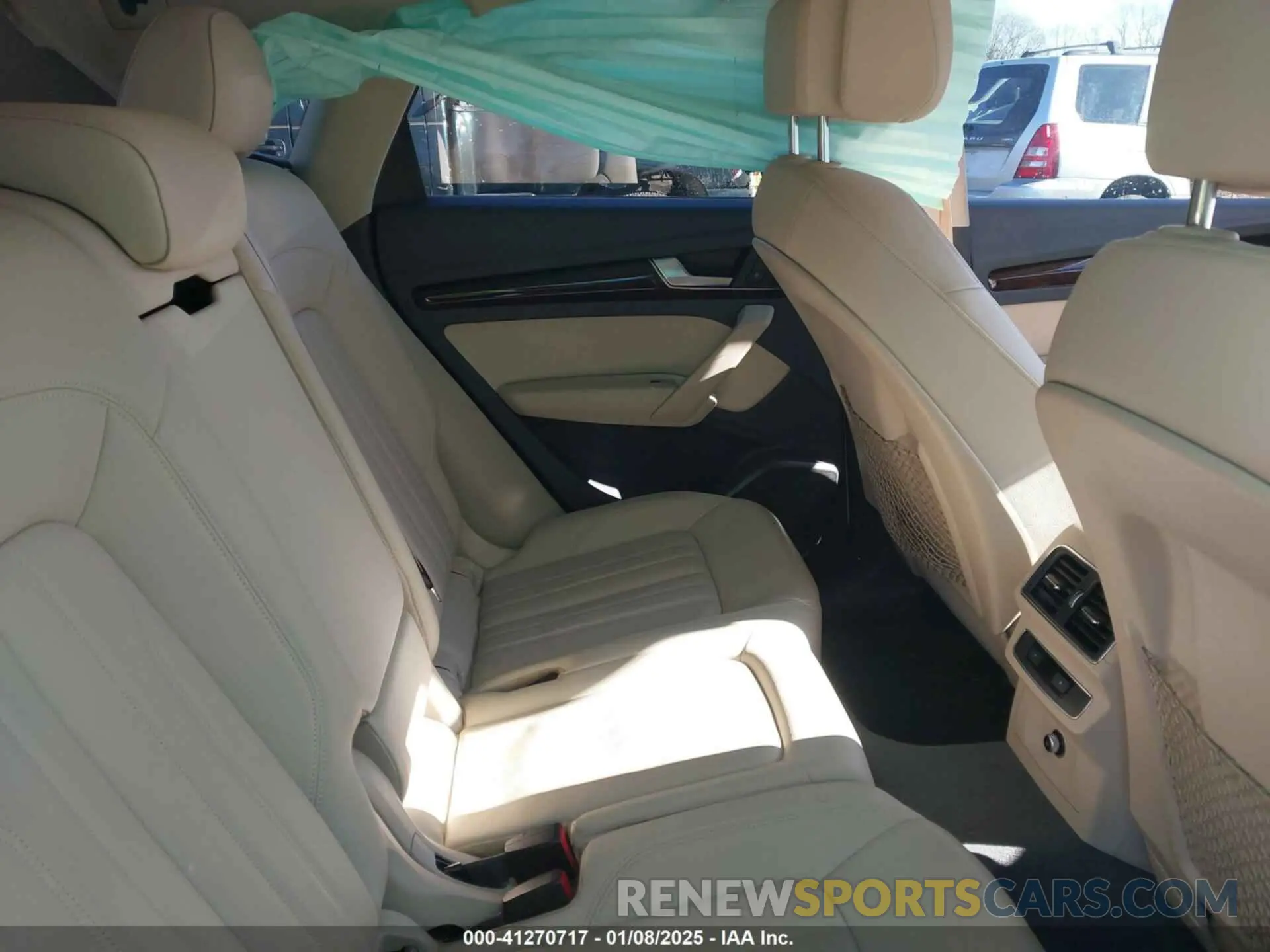 8 Photograph of a damaged car WA1ANAFY6K2110626 AUDI Q5 2019
