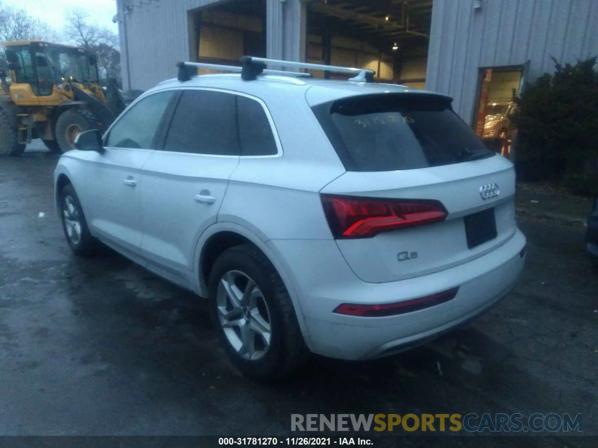 3 Photograph of a damaged car WA1ANAFY6K2127605 AUDI Q5 2019