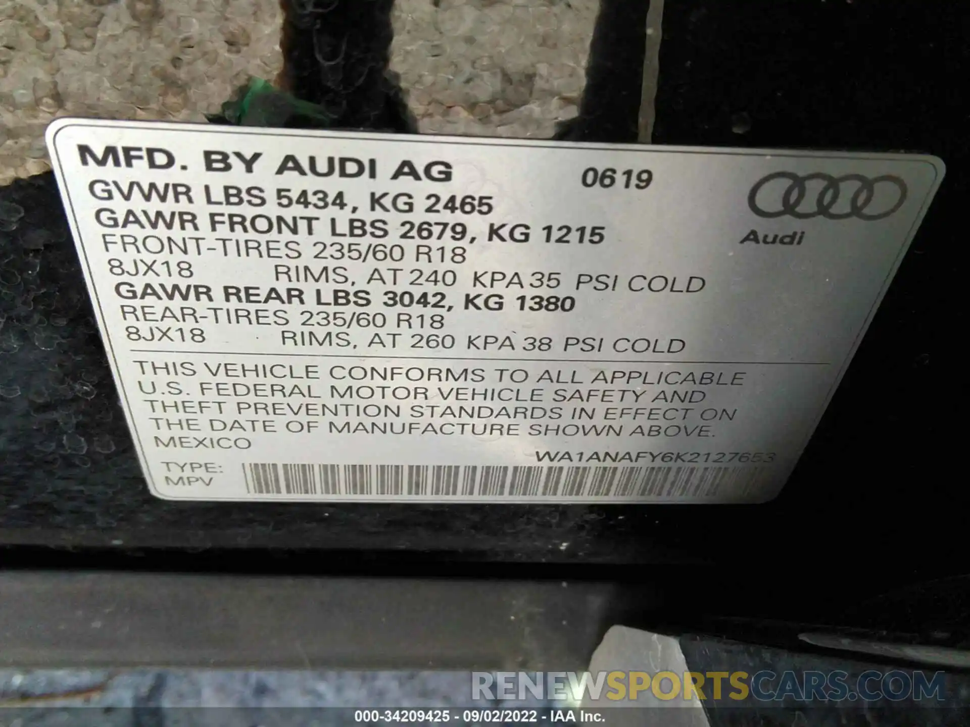 9 Photograph of a damaged car WA1ANAFY6K2127653 AUDI Q5 2019