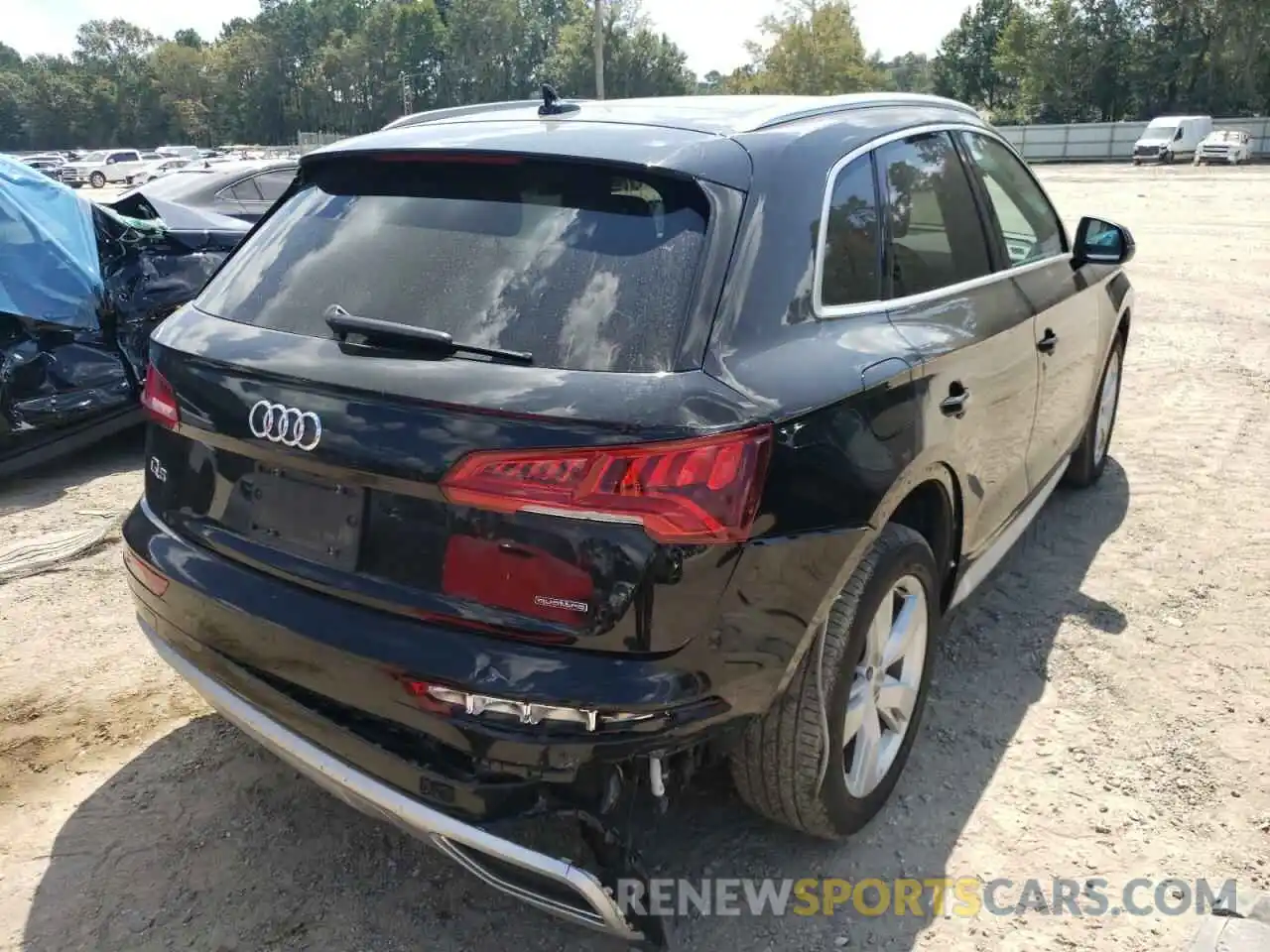 4 Photograph of a damaged car WA1ANAFY6K2133078 AUDI Q5 2019