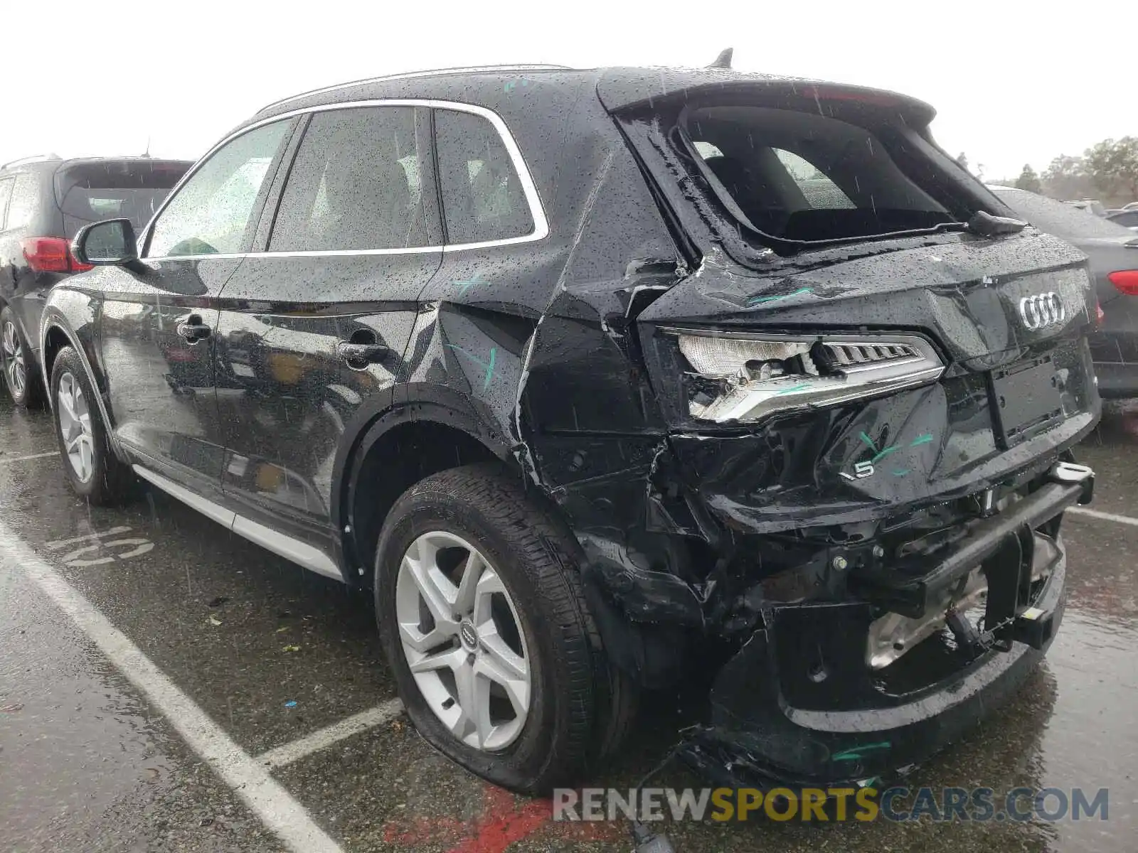 3 Photograph of a damaged car WA1ANAFY6K2139723 AUDI Q5 2019