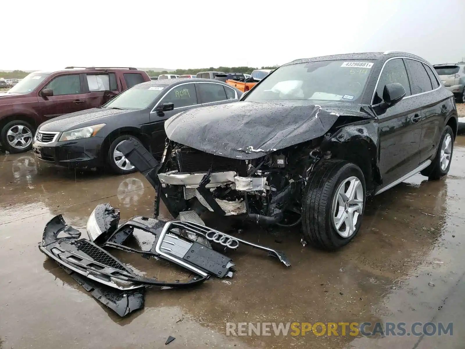 2 Photograph of a damaged car WA1ANAFY6K2142900 AUDI Q5 2019