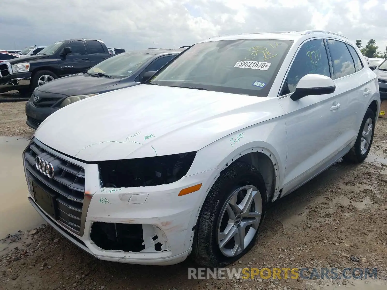 2 Photograph of a damaged car WA1ANAFY6K2144873 AUDI Q5 2019