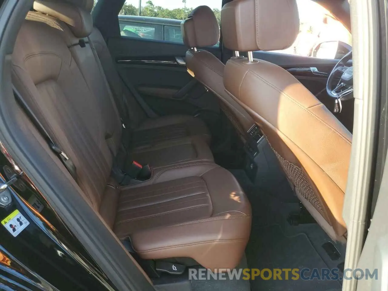 11 Photograph of a damaged car WA1ANAFY7K2030865 AUDI Q5 2019