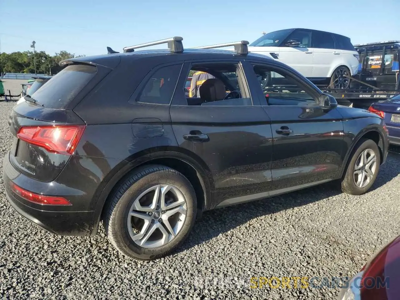 3 Photograph of a damaged car WA1ANAFY7K2030865 AUDI Q5 2019