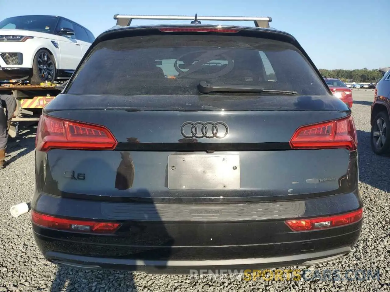 6 Photograph of a damaged car WA1ANAFY7K2030865 AUDI Q5 2019
