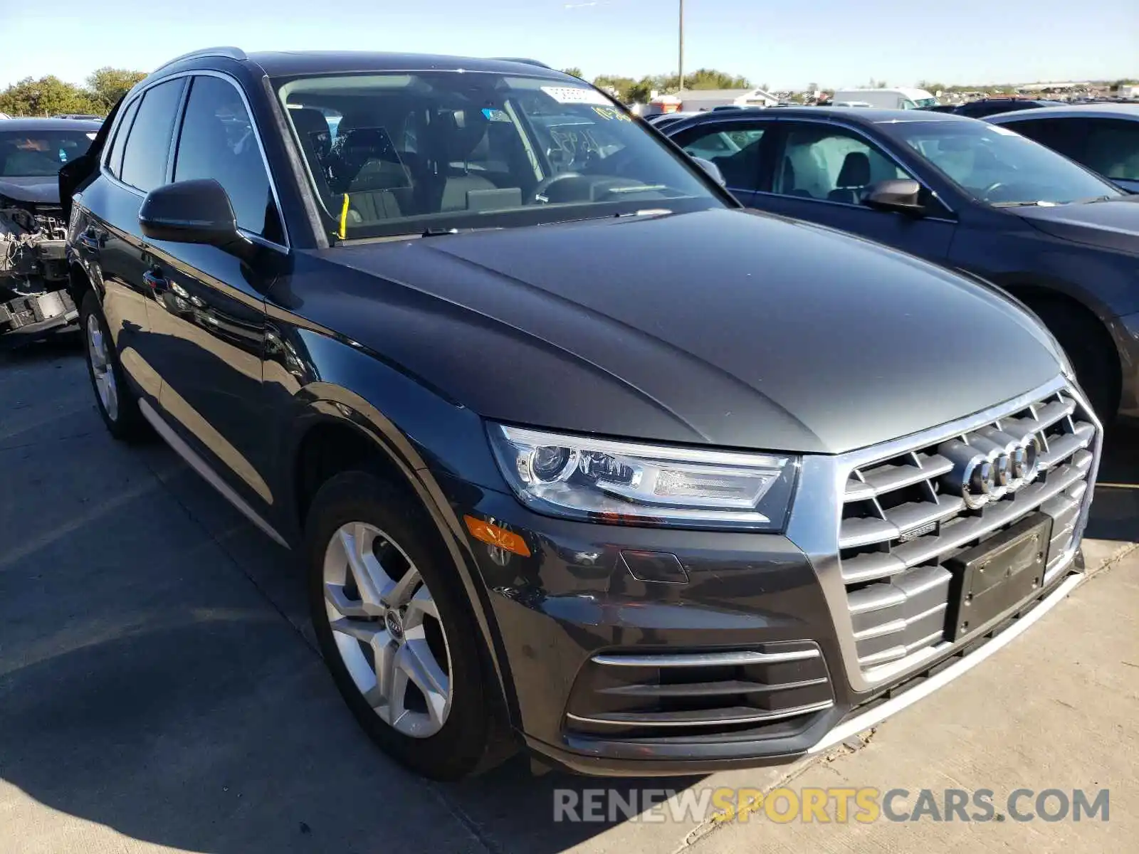 1 Photograph of a damaged car WA1ANAFY7K2070010 AUDI Q5 2019