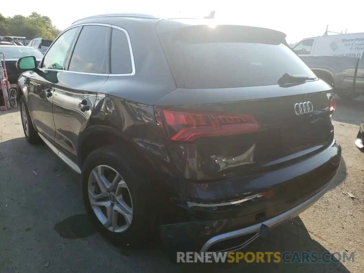 3 Photograph of a damaged car WA1ANAFY7K2076583 AUDI Q5 2019