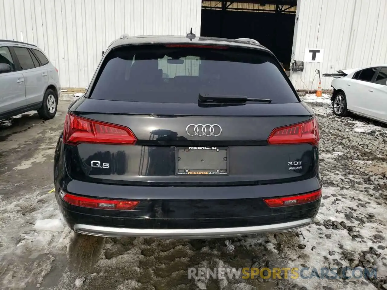 6 Photograph of a damaged car WA1ANAFY7K2085123 AUDI Q5 2019