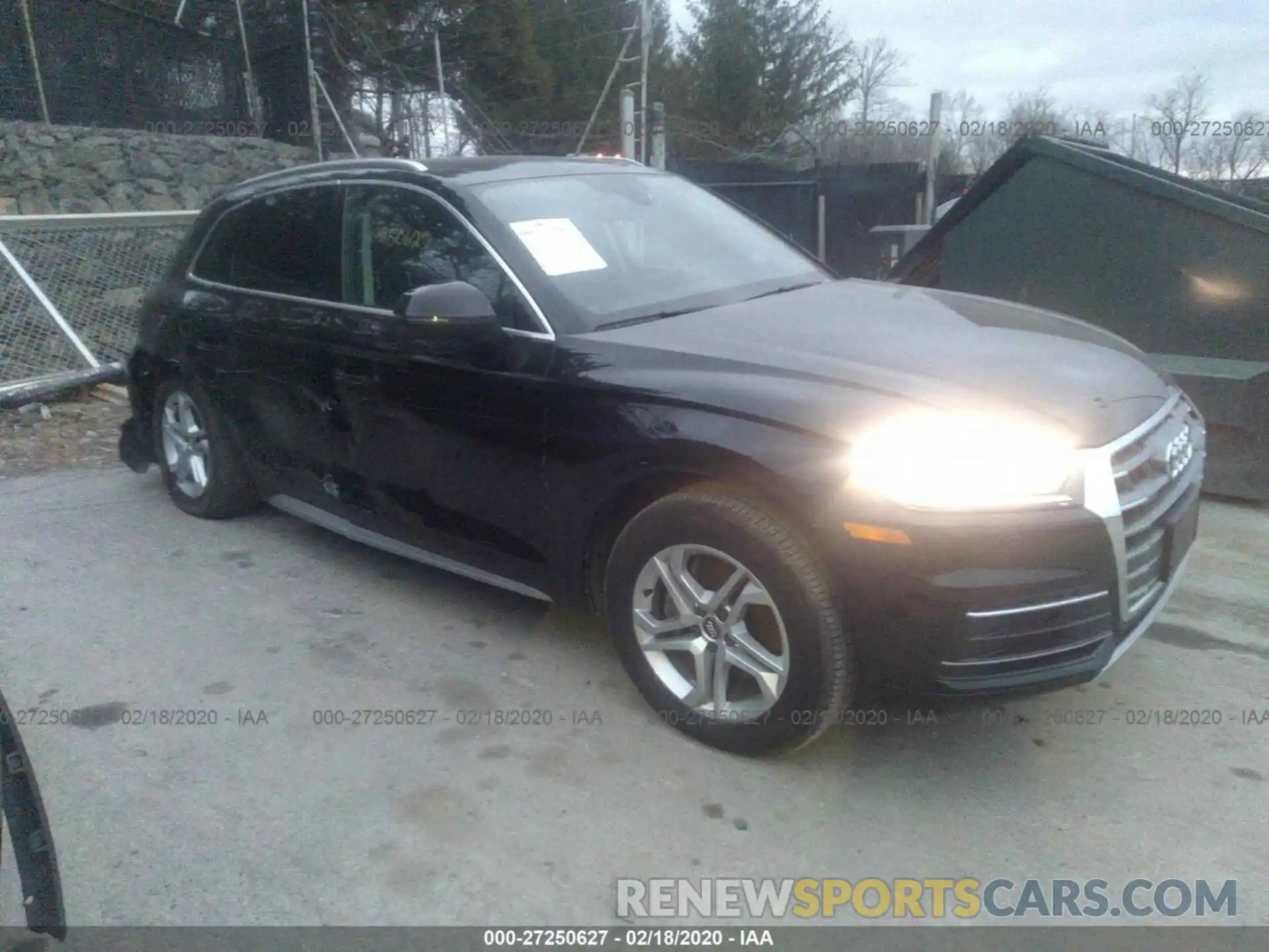 1 Photograph of a damaged car WA1ANAFY7K2115169 AUDI Q5 2019