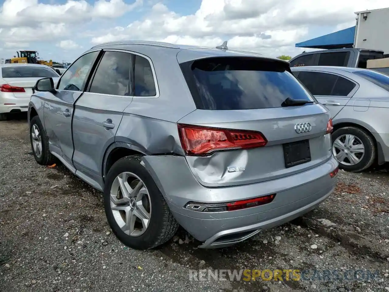 3 Photograph of a damaged car WA1ANAFY7K2128942 AUDI Q5 2019