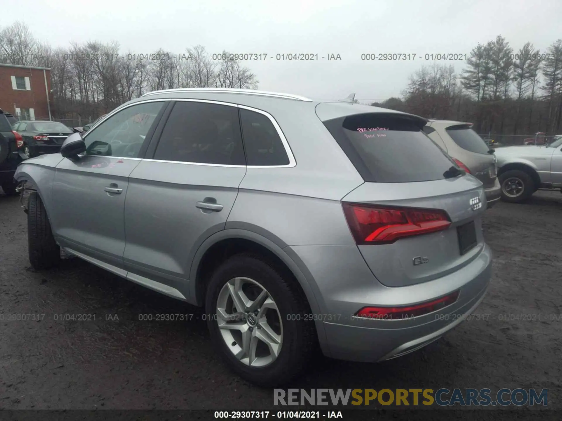 3 Photograph of a damaged car WA1ANAFY7K2132229 AUDI Q5 2019