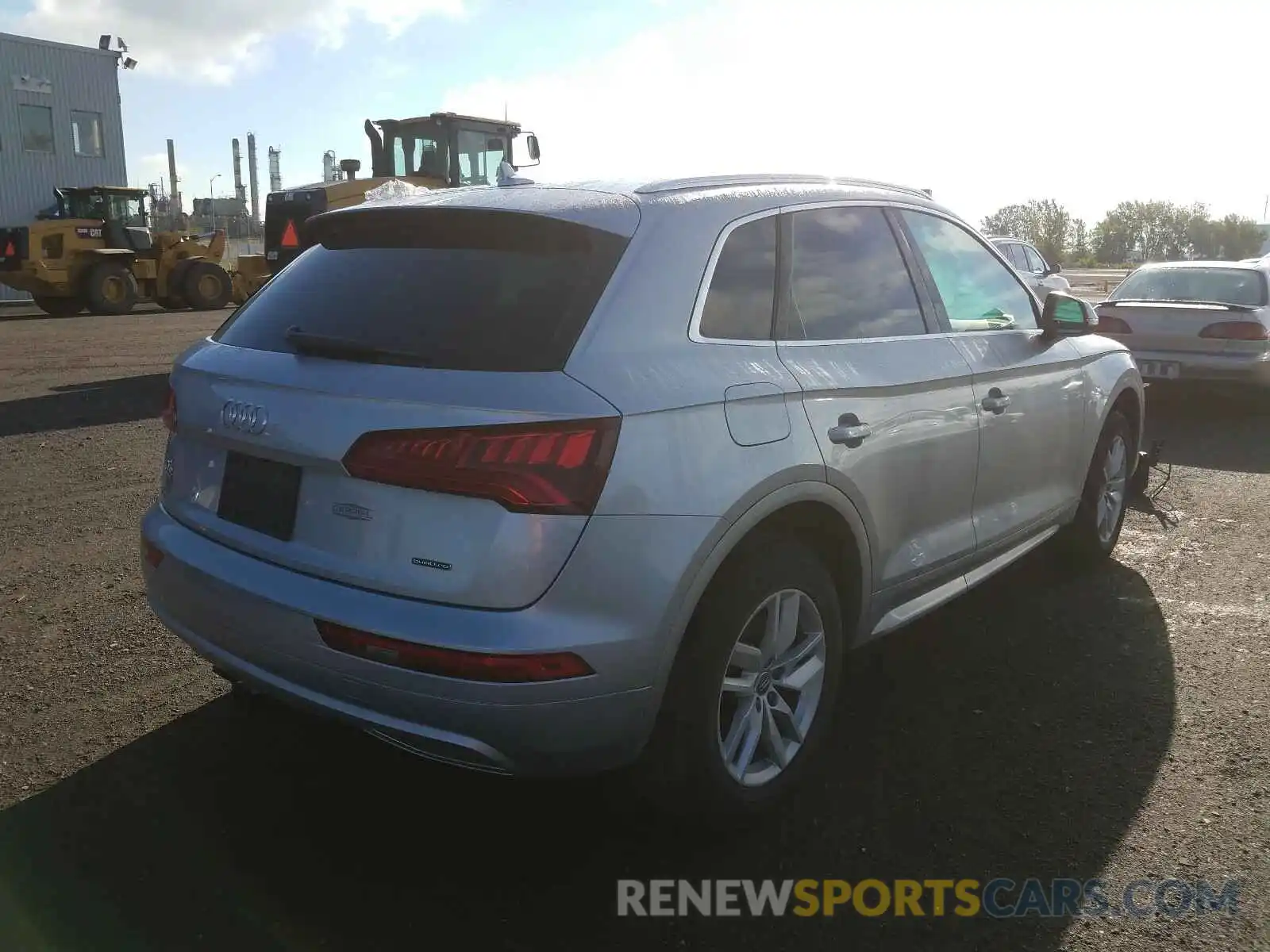 4 Photograph of a damaged car WA1ANAFY7K2137236 AUDI Q5 2019