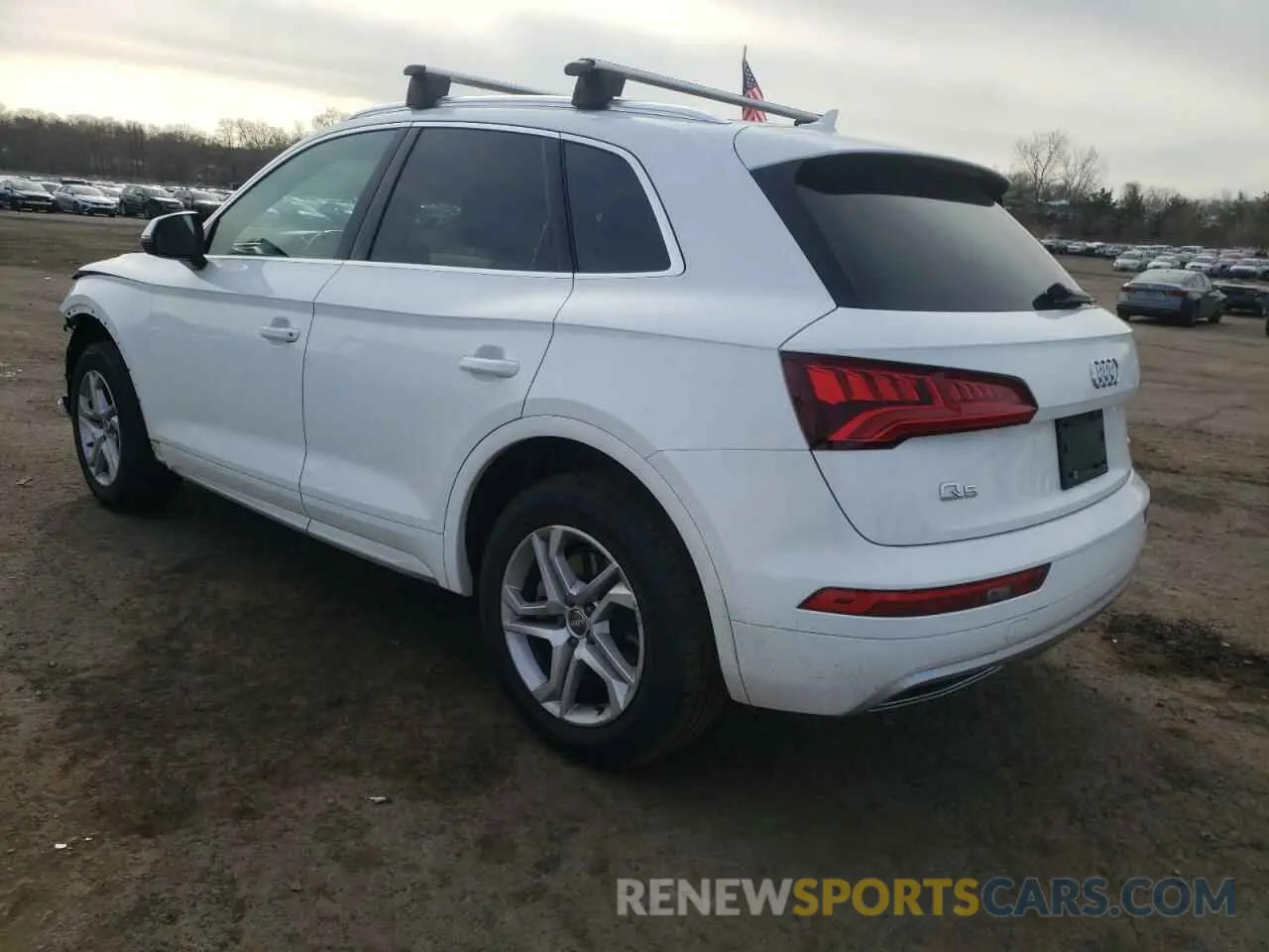 2 Photograph of a damaged car WA1ANAFY7K2142694 AUDI Q5 2019