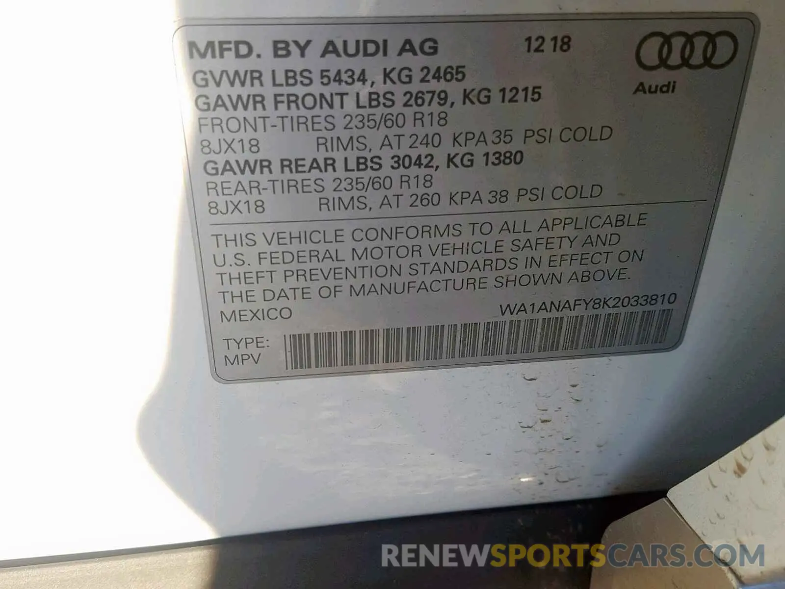 10 Photograph of a damaged car WA1ANAFY8K2033810 AUDI Q5 2019