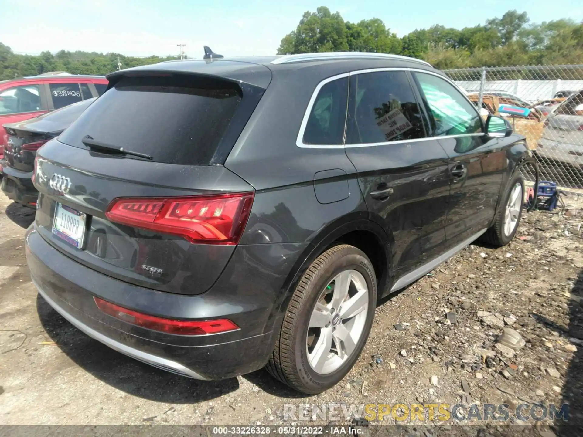 4 Photograph of a damaged car WA1ANAFY8K2083235 AUDI Q5 2019