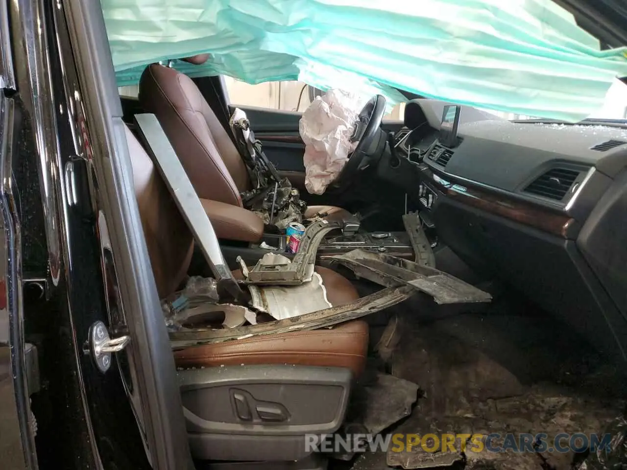7 Photograph of a damaged car WA1ANAFY9K2016496 AUDI Q5 2019