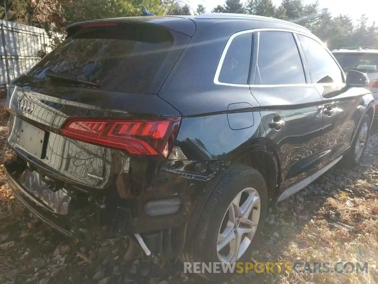 4 Photograph of a damaged car WA1ANAFY9K2028843 AUDI Q5 2019