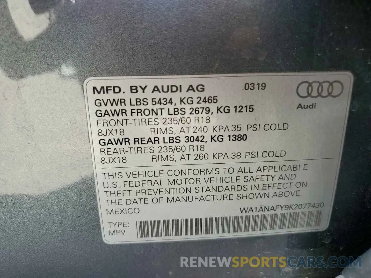 13 Photograph of a damaged car WA1ANAFY9K2077430 AUDI Q5 2019