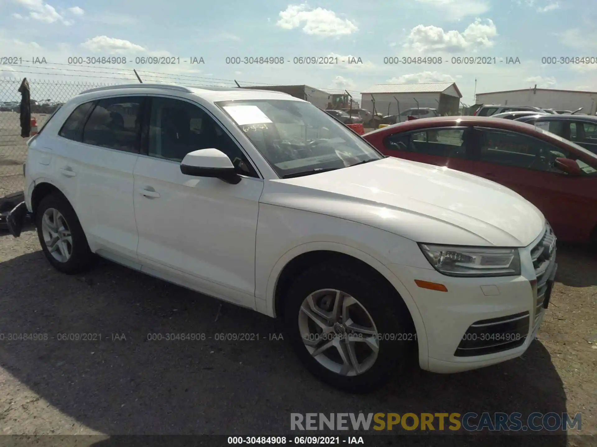 1 Photograph of a damaged car WA1ANAFY9K2094101 AUDI Q5 2019