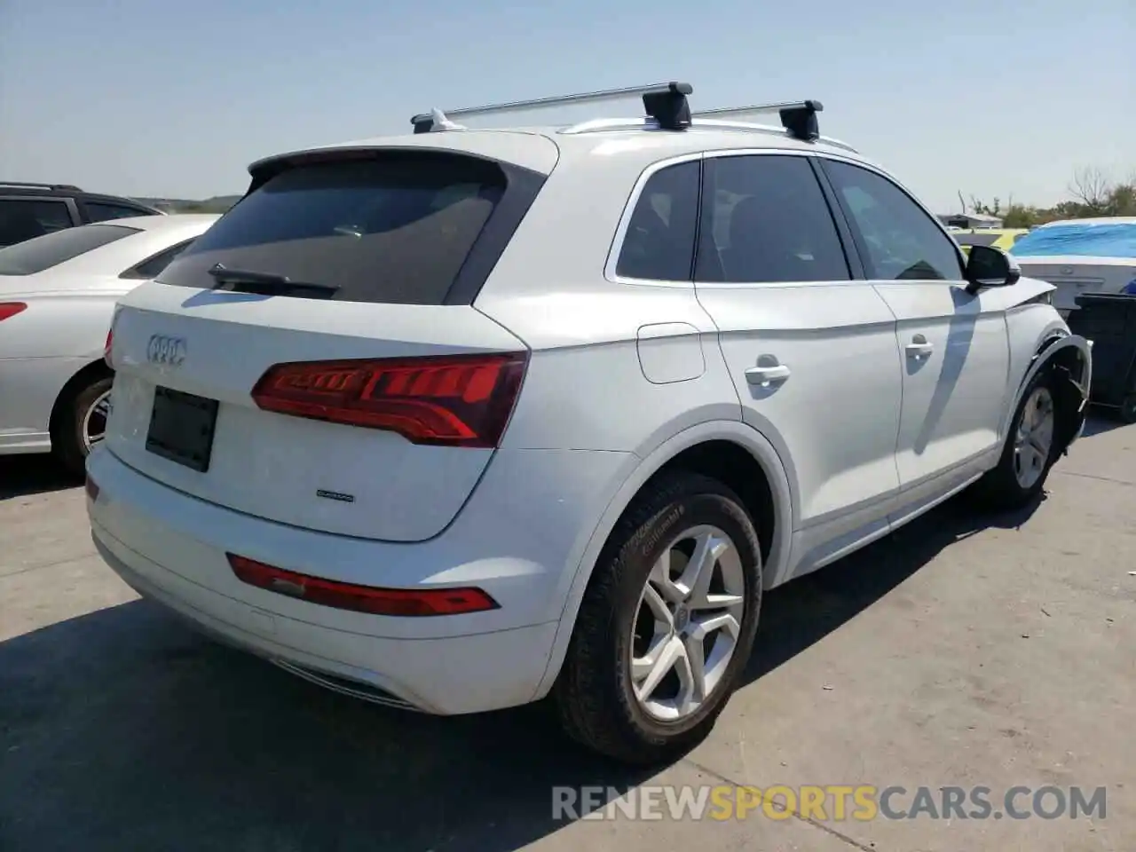 4 Photograph of a damaged car WA1ANAFY9K2127341 AUDI Q5 2019