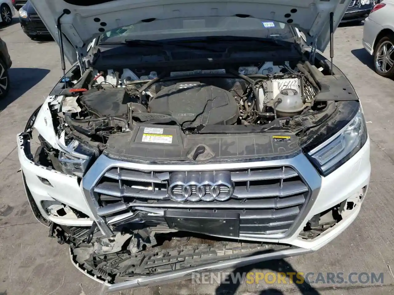 7 Photograph of a damaged car WA1ANAFY9K2127341 AUDI Q5 2019