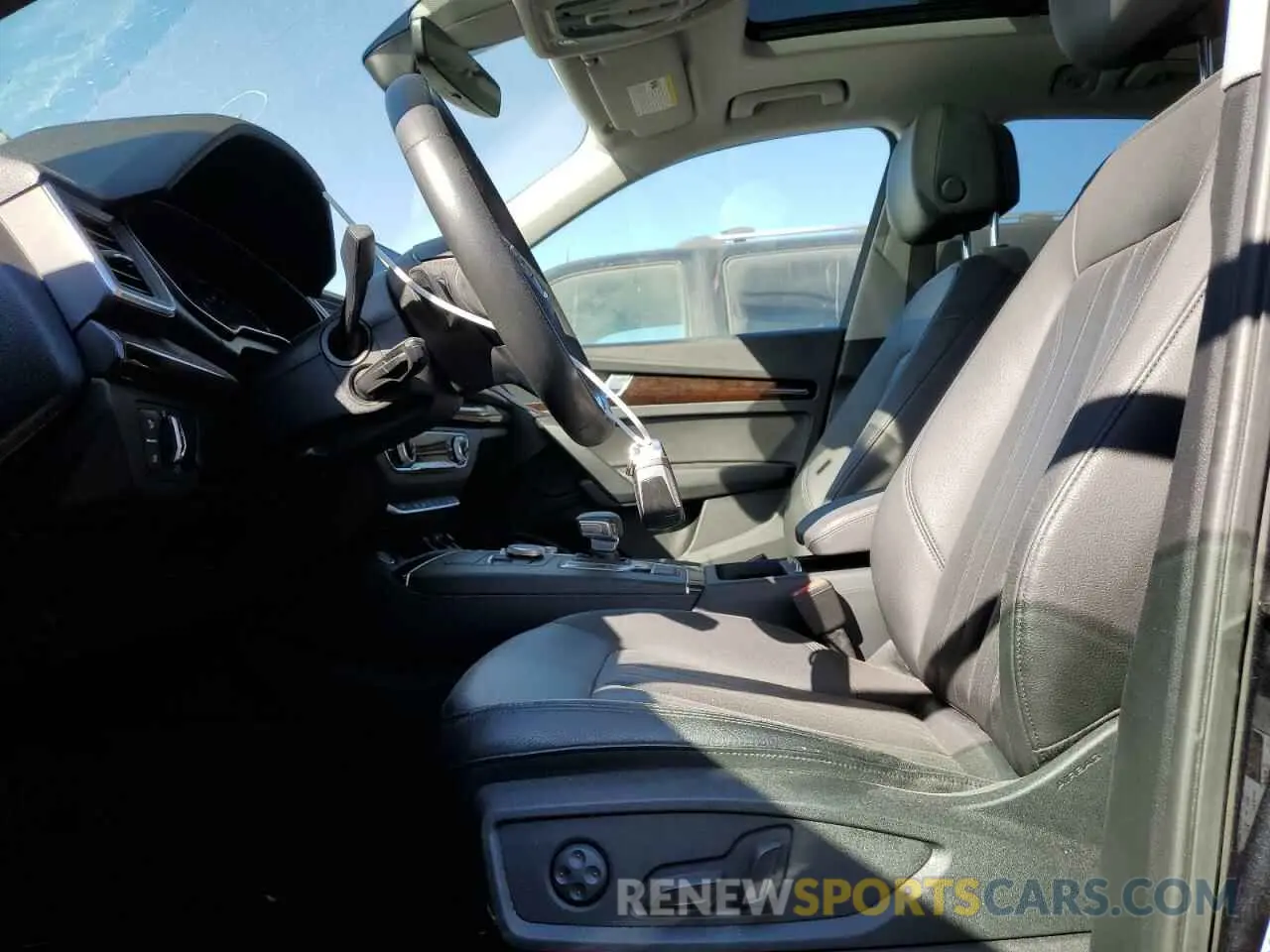 7 Photograph of a damaged car WA1ANAFYXK2055162 AUDI Q5 2019