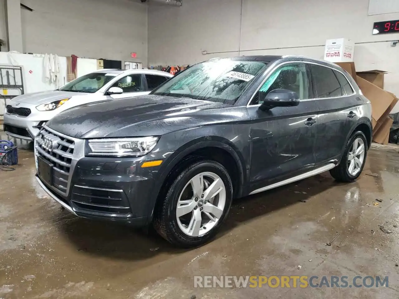 1 Photograph of a damaged car WA1ANAFYXK2079977 AUDI Q5 2019