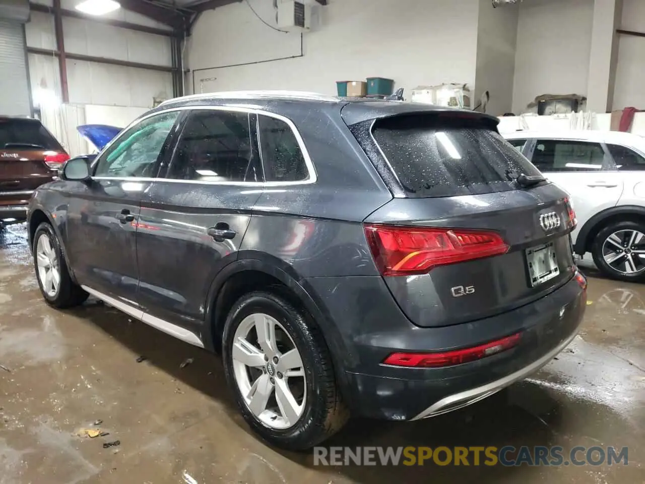 2 Photograph of a damaged car WA1ANAFYXK2079977 AUDI Q5 2019