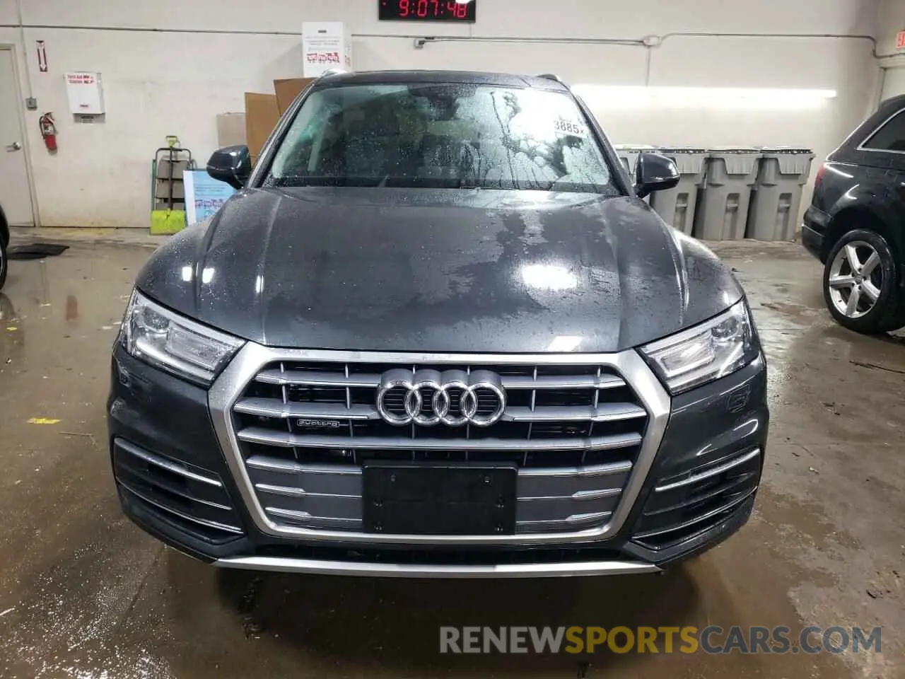5 Photograph of a damaged car WA1ANAFYXK2079977 AUDI Q5 2019