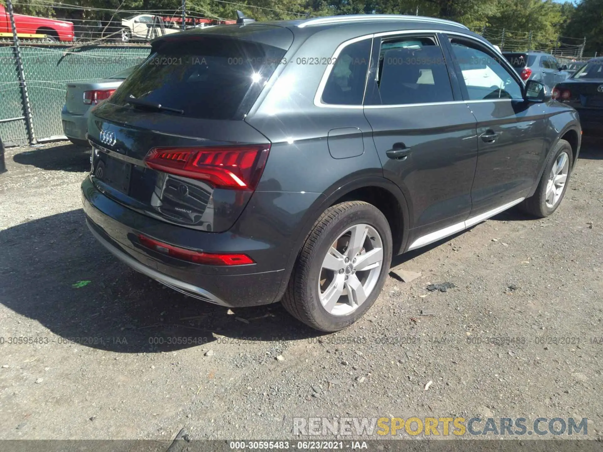 4 Photograph of a damaged car WA1ANAFYXK2091952 AUDI Q5 2019