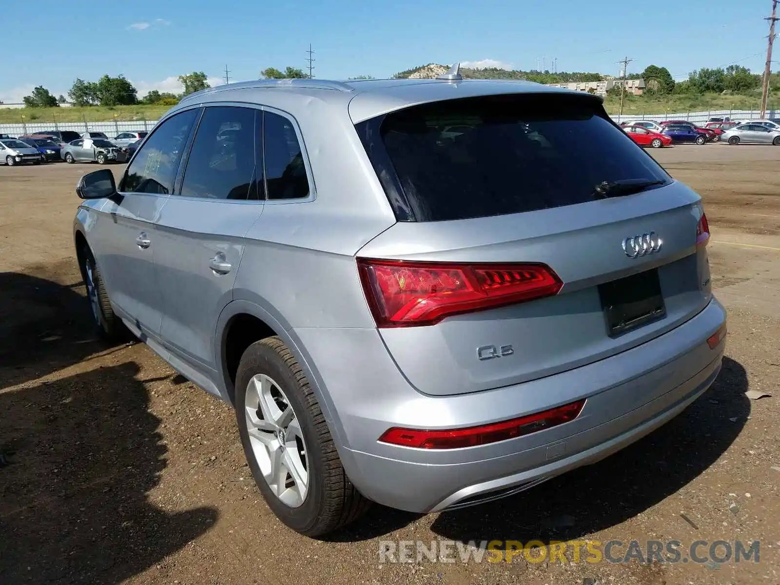 3 Photograph of a damaged car WA1ANAFYXK2096701 AUDI Q5 2019