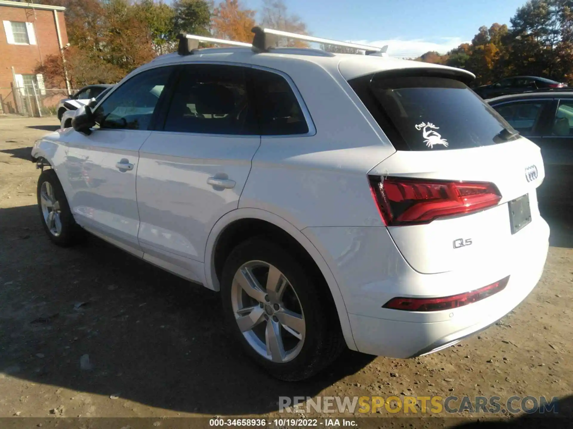 3 Photograph of a damaged car WA1BNAFY0K2016424 AUDI Q5 2019